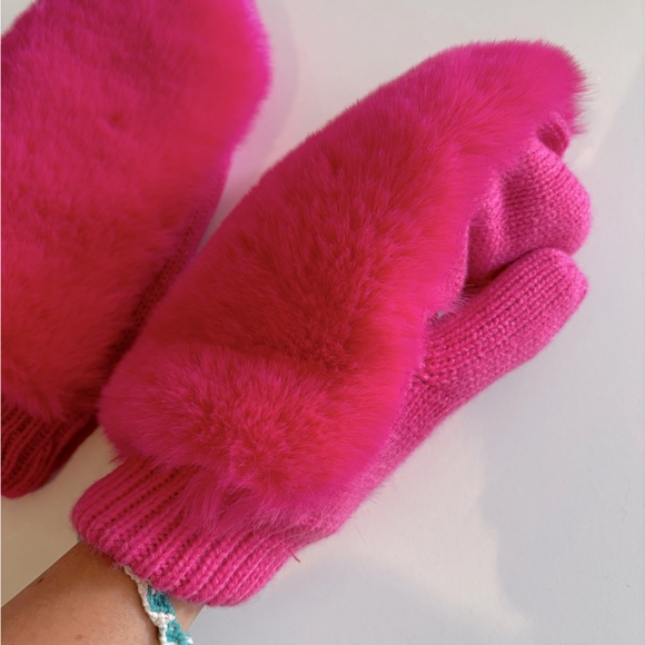 Hot Pink Faux Fur Mittens - Picture 5 of 6